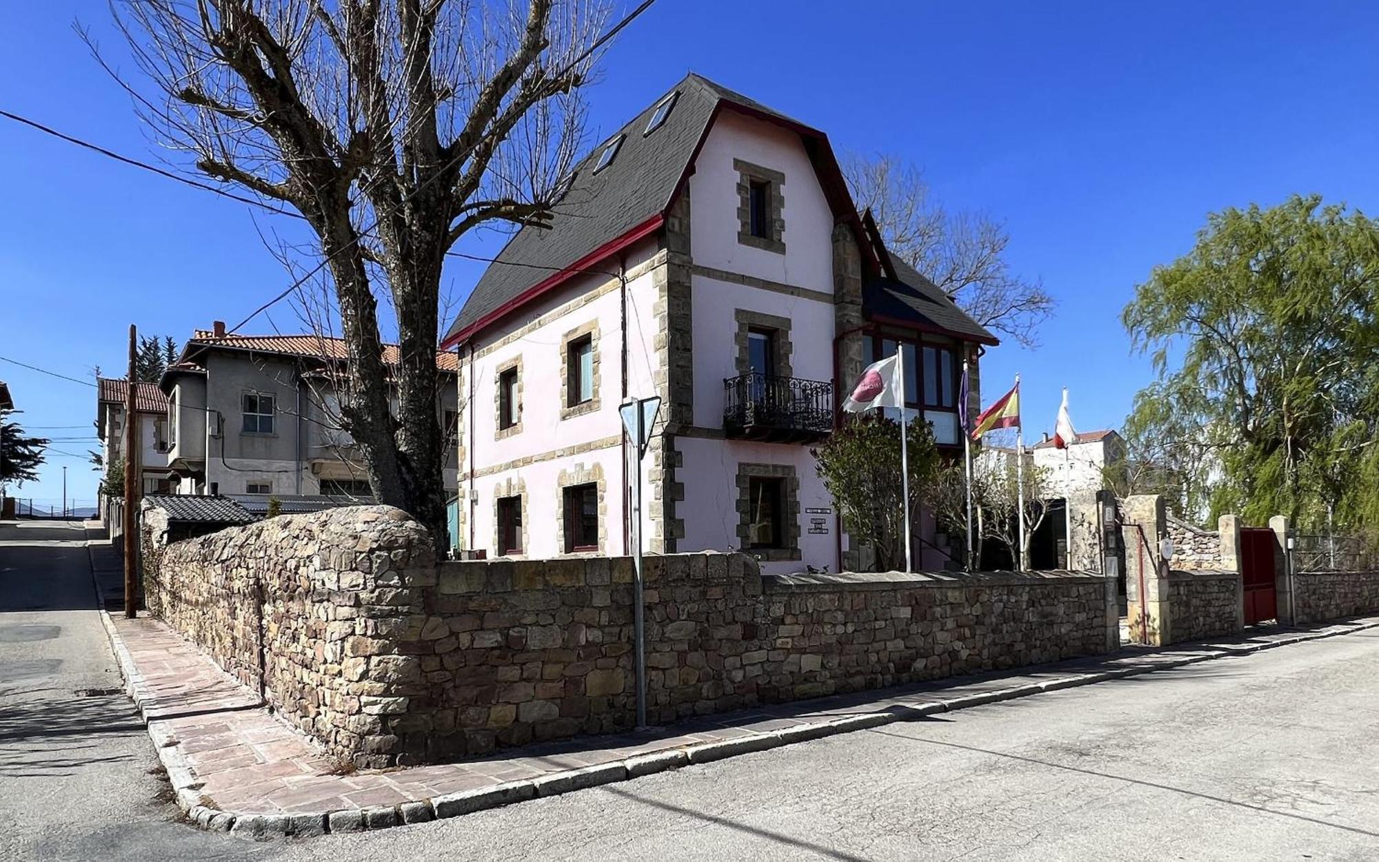 Posada Villa Rosa Reinosa Esterno foto